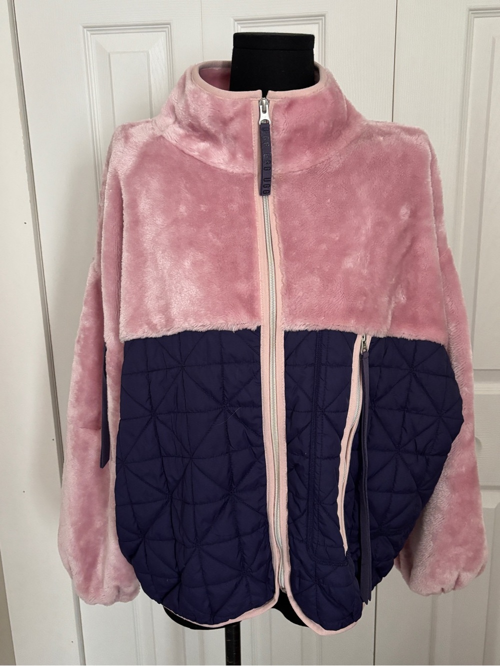 Women's Small UGG Marlene Sherpa Jacket Full-Zip Pink Purple Blue Fleece Quilted